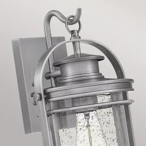 Średnia latarnia naścienna Booker - 1 źródło światła - Przemysłowe aluminium